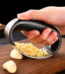 Stainless-Steel-Garlic-Press-Crusher-Manual-Garlic-Mincer-Chopping-Garlic-Tool-Fruit-Vegetable-Tools-Kitchen-Accessories